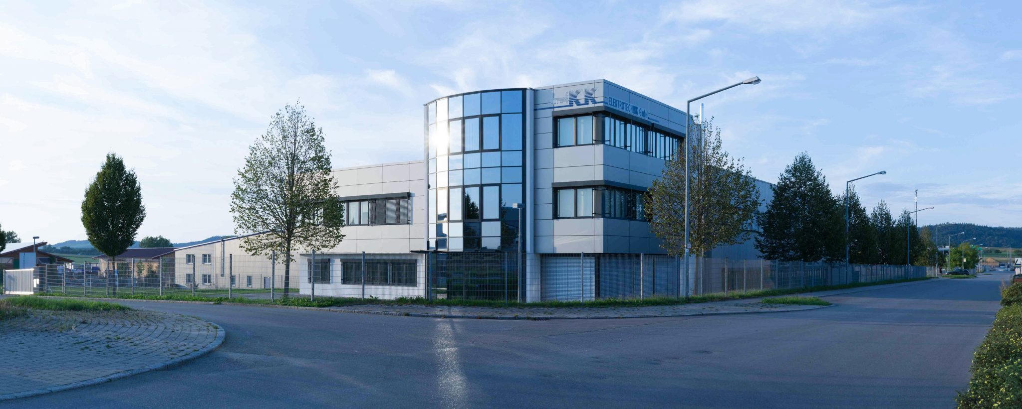 Firmengebäude der KK Elektrotechnik GmbH in Backnang
